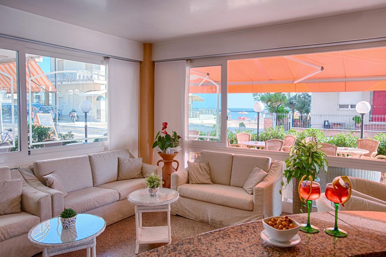 Hotel Barca D'Oro เบลลาเรีย-อีเจอา มารีนา ภายนอก รูปภาพ